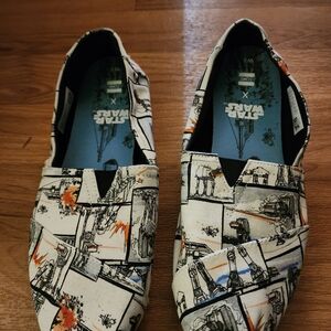 Toms Star Wars Graphic Loafers - Black and Cream